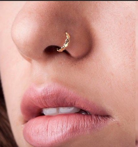 gold nose pin designs 4