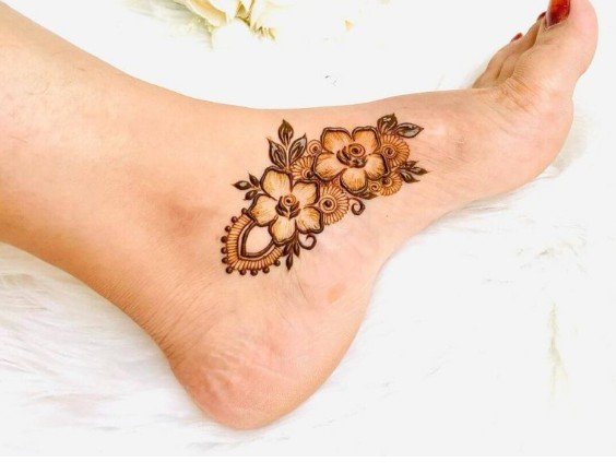henna tattoo designs for feet 11