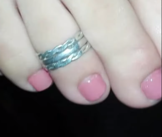 toe rings 2
