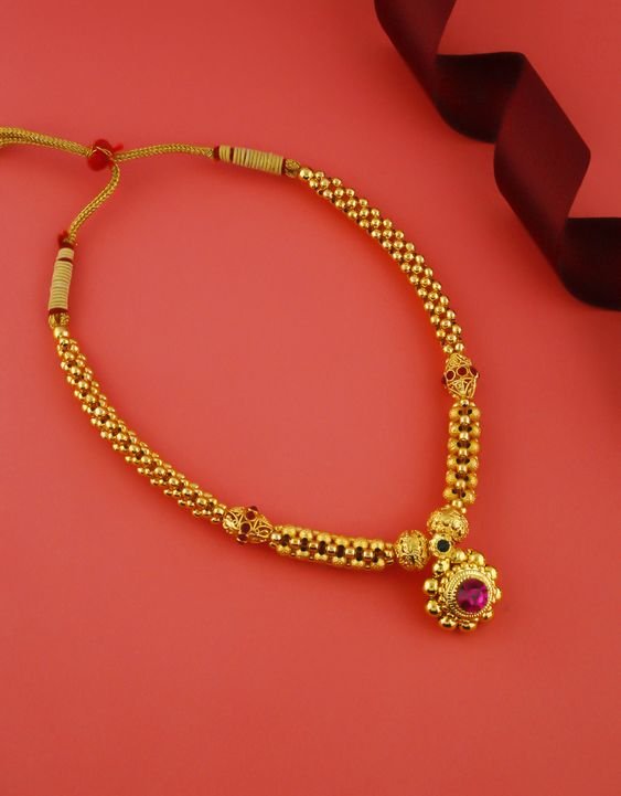gold necklace 2