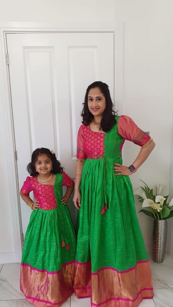 mother daughter matching outfits 13