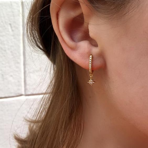 gold earrings 1