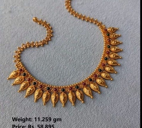 short necklace designs 21