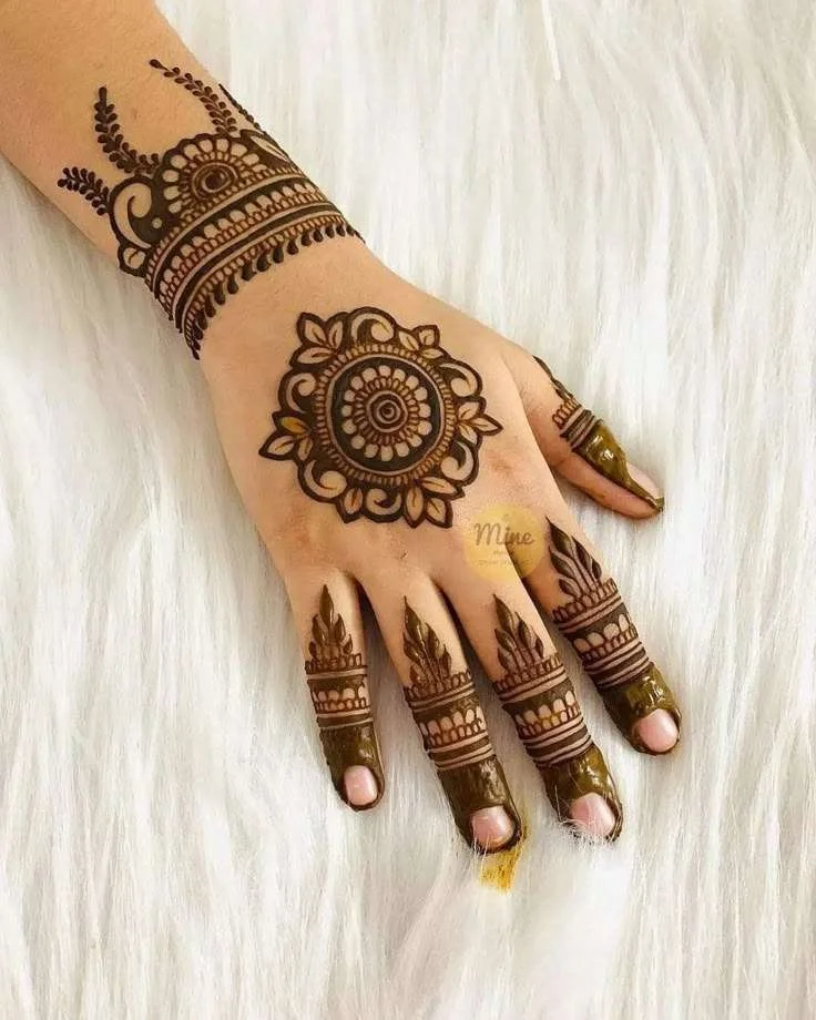 Arabic Henna Design