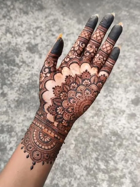 mehndi designs