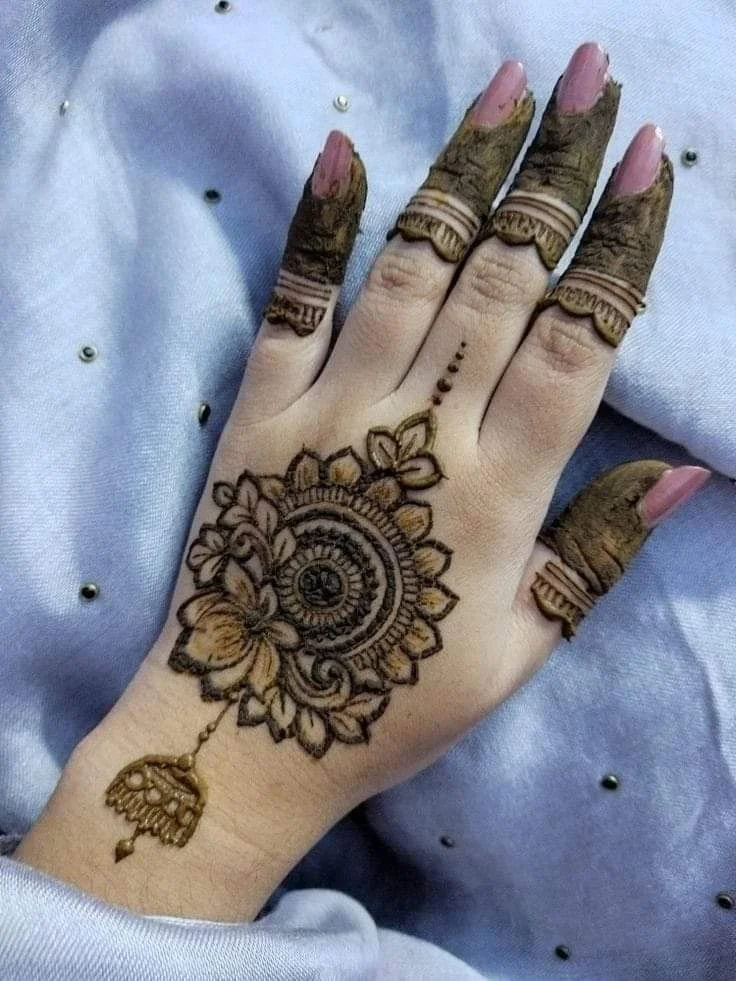 mehndi designs