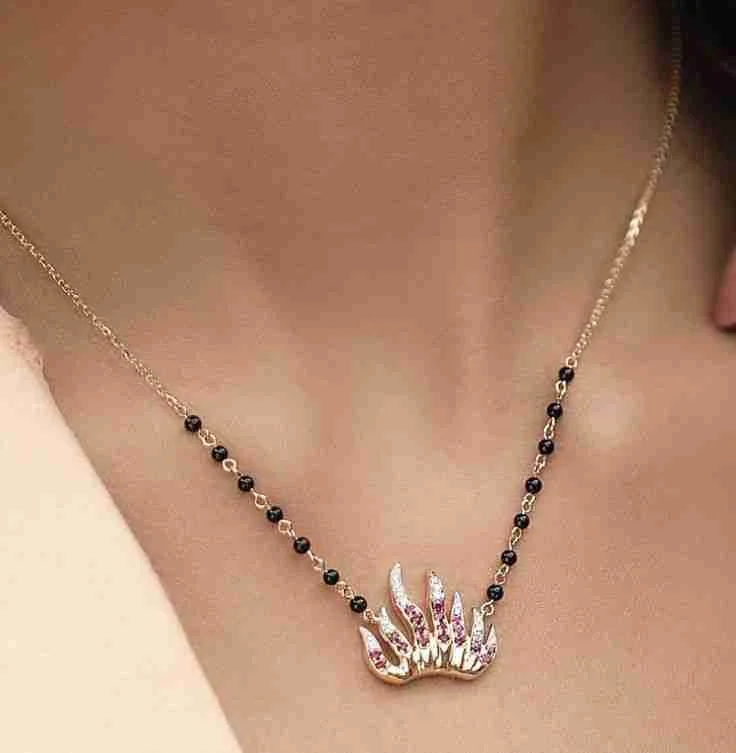 Black Beads Necklace Designs