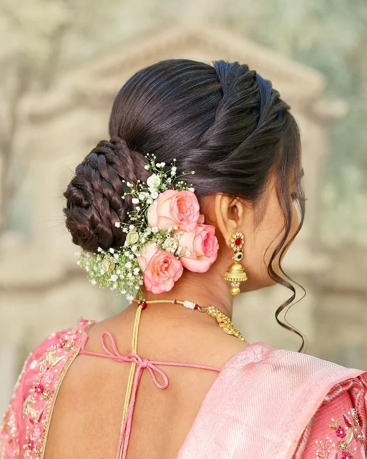 Elegant Indian bridal hairdo ideas for a classic wedding ceremony