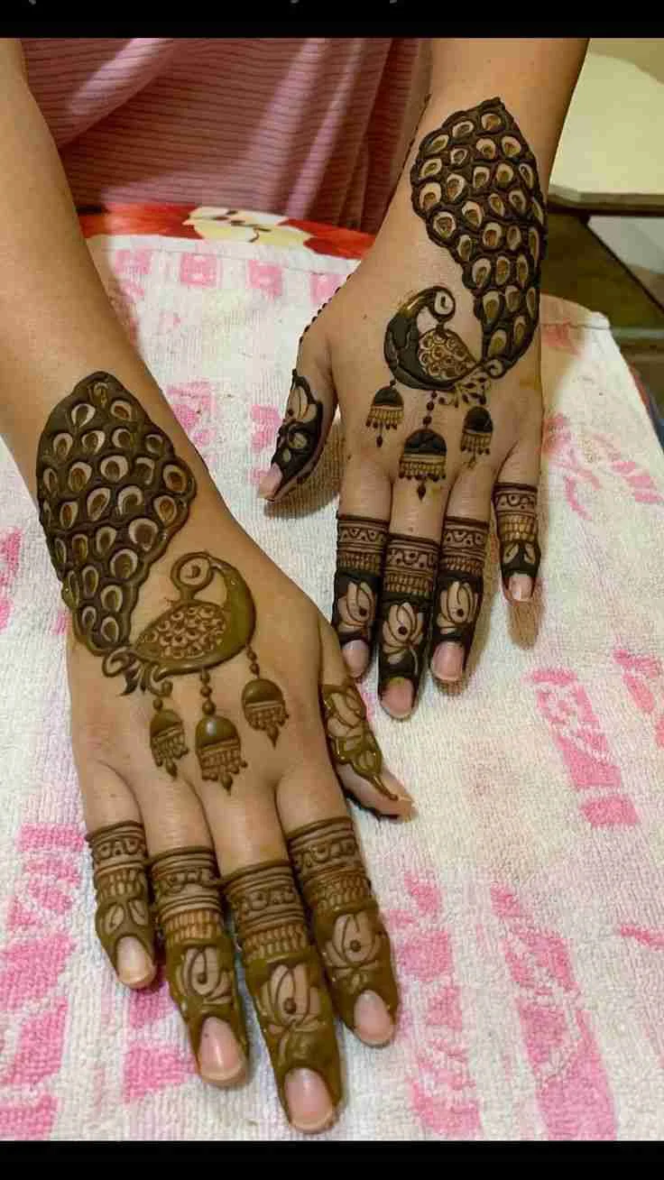 Peacock mehndi for hands