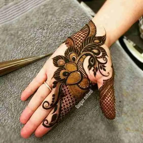 Peacock mehndi for hands