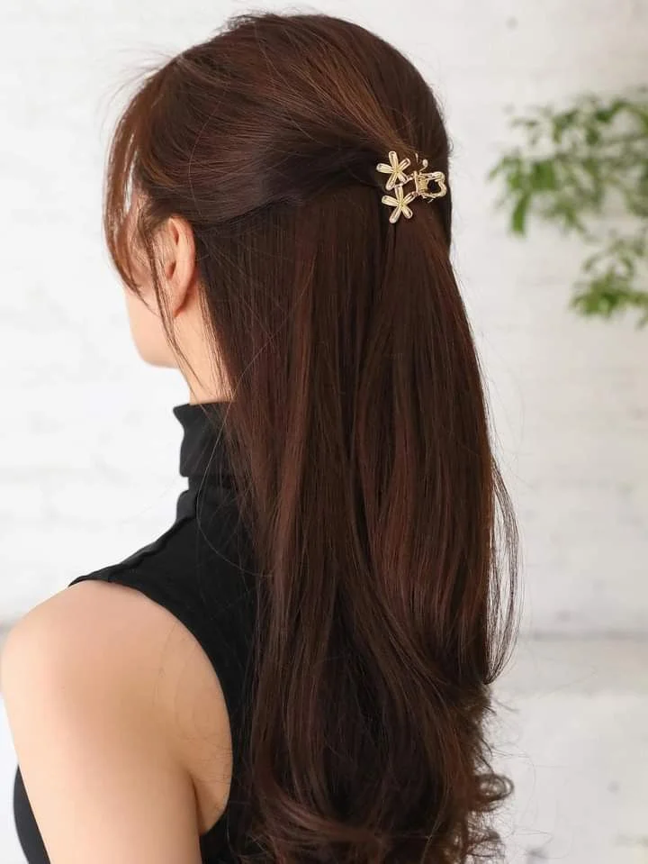 easy daily hairstyle for women