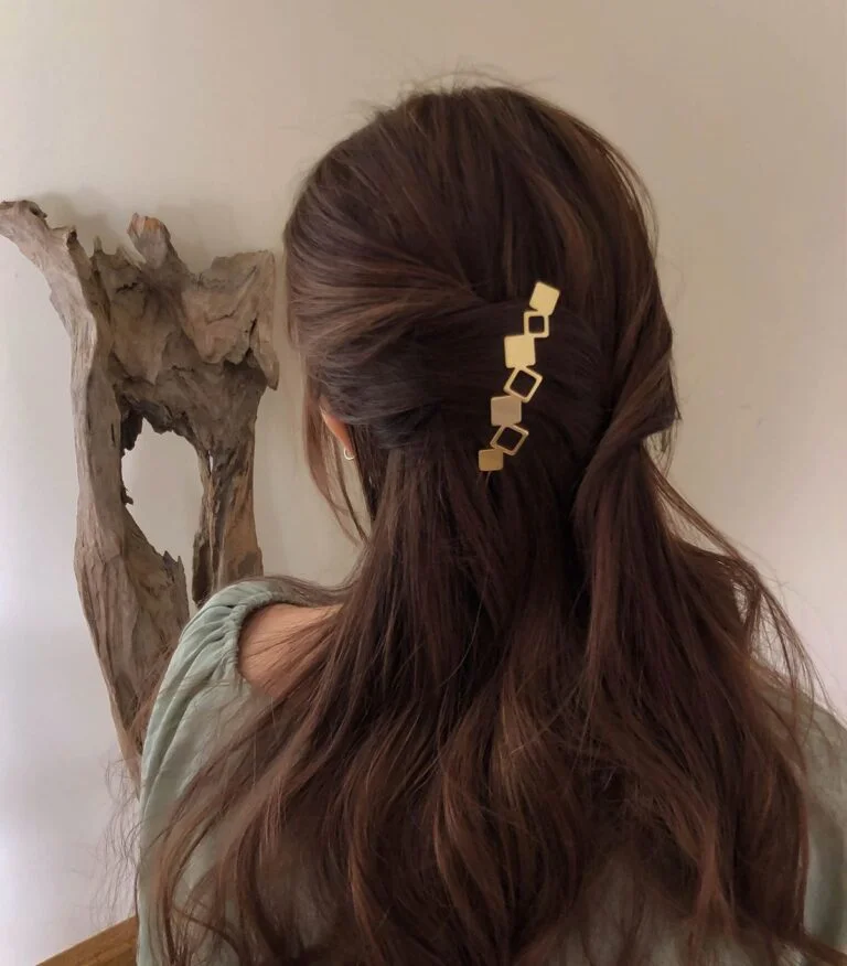 easy daily hairstyle for women