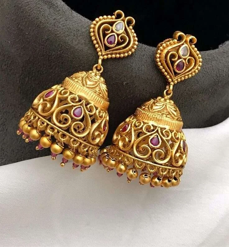 jhumka earrings