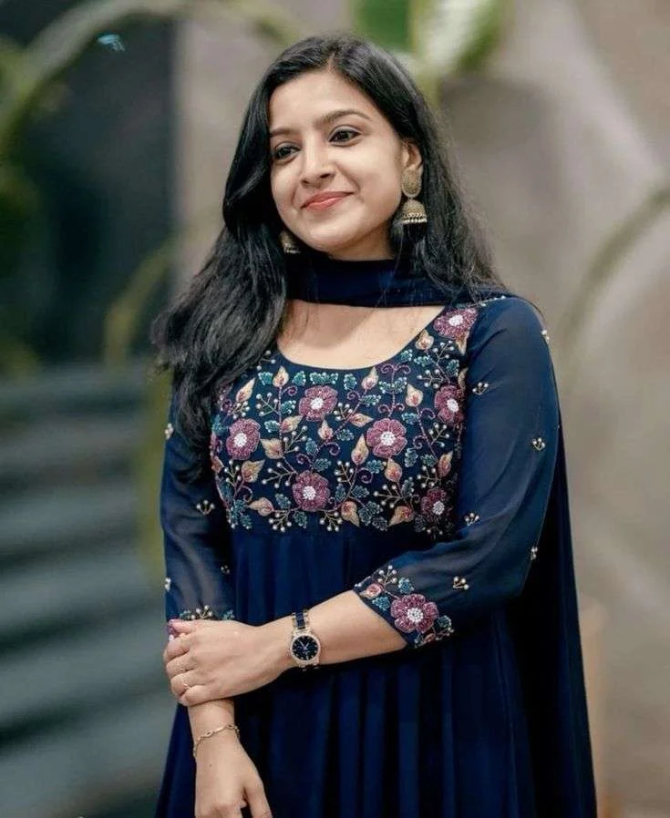 latest kurti neck designs