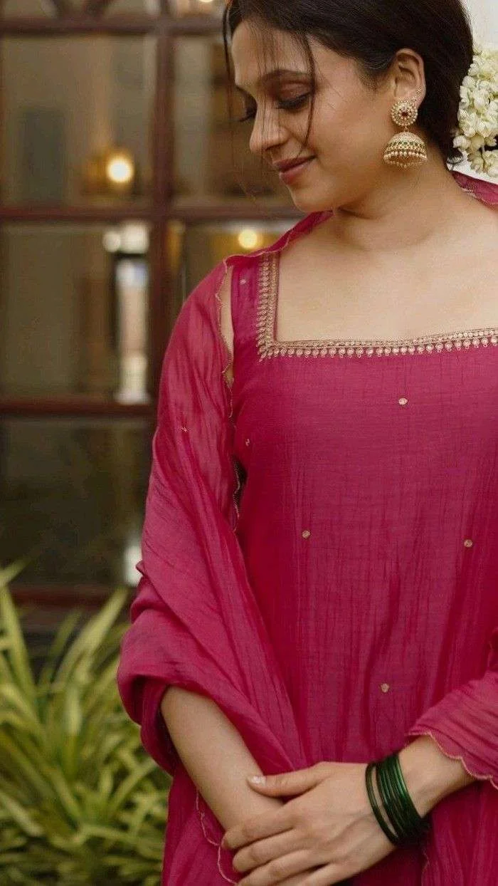 latest kurti neck designs