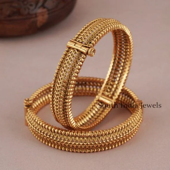 latest gold bangle designs