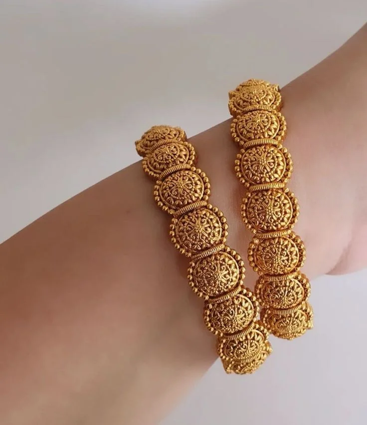 latest gold bangle designs