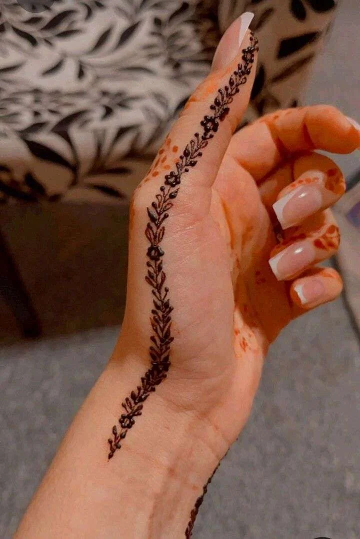 mehndi designs