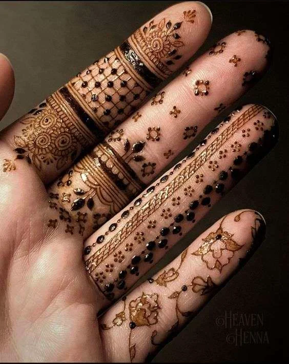 mehndi designs