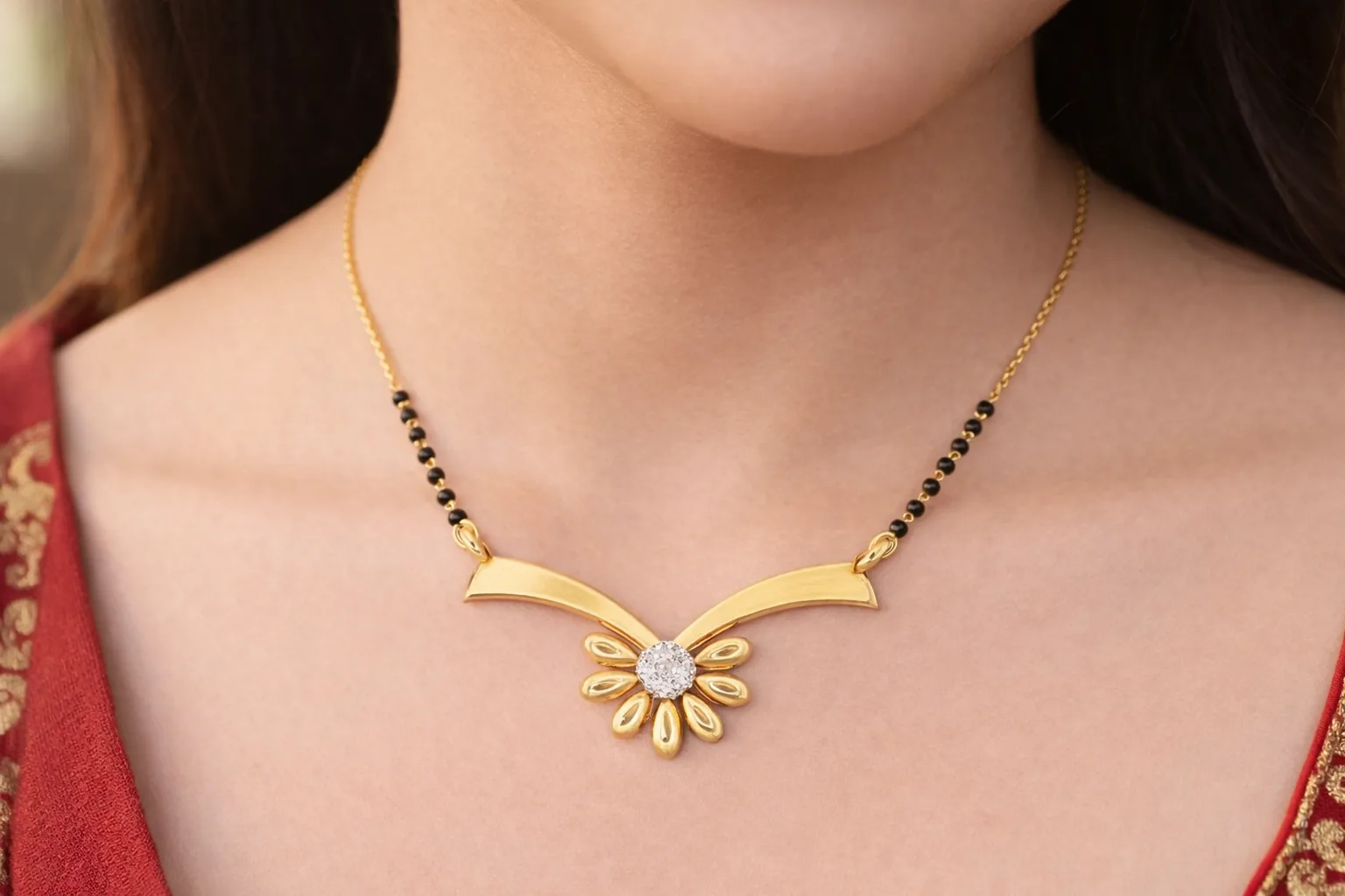 18KT BIS Hallmark Pure Gold and Diamond Mangalsutra