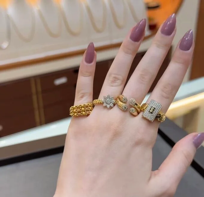 Gold Finger Rings
