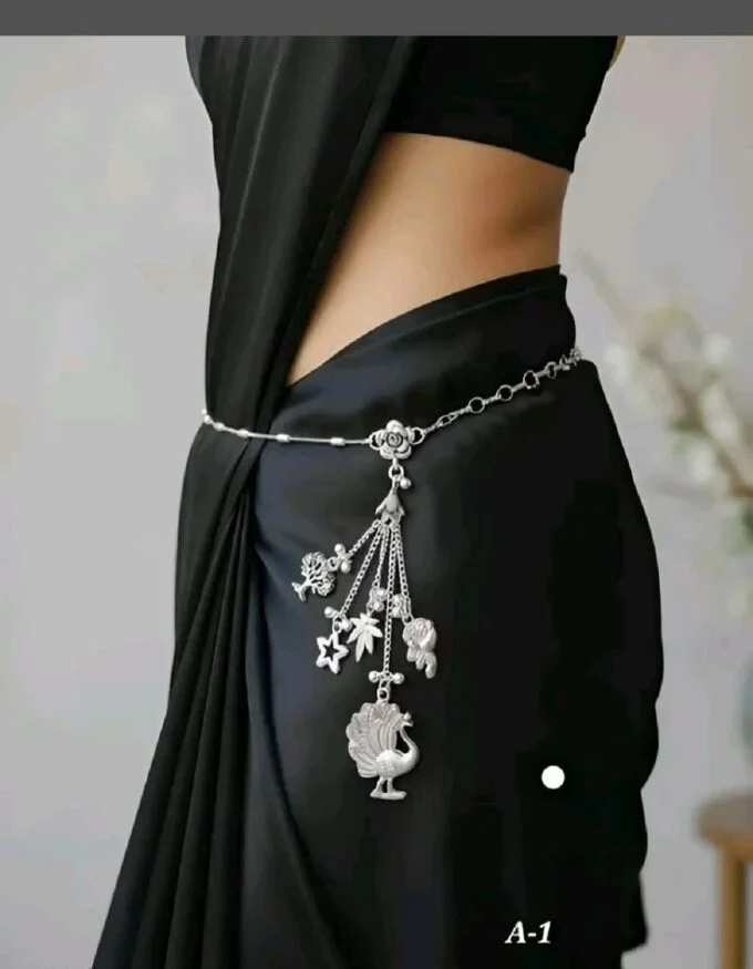Black Metal Hip Chain
