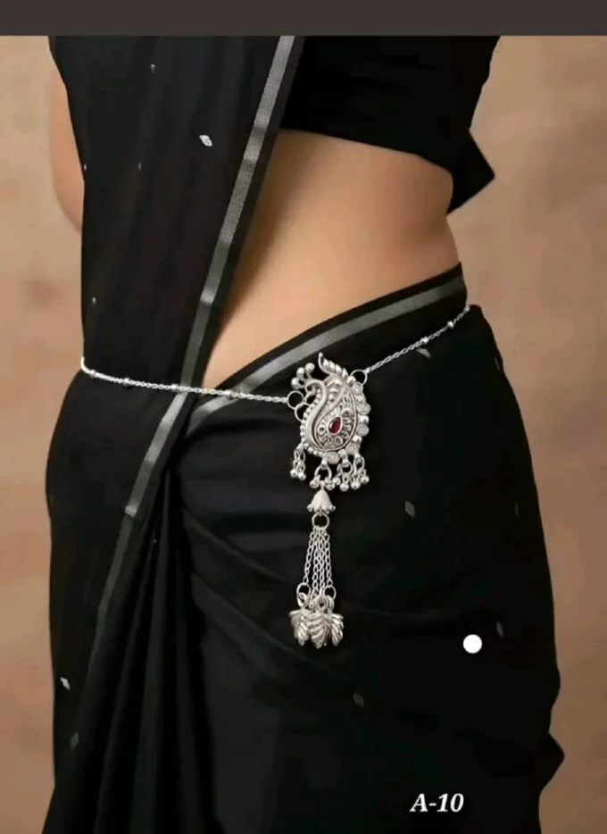 Black Metal Hip Chain