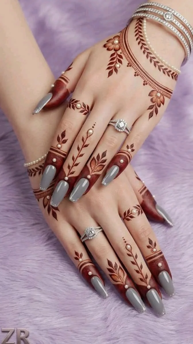 Mehndi with Pearls