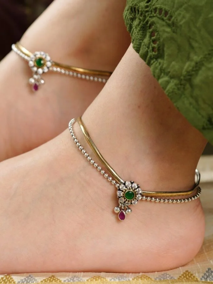 Stylish Anklet Designs