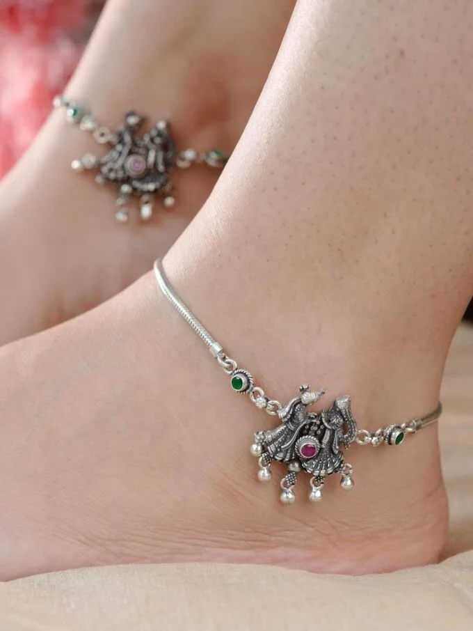 Stylish Anklet Designs