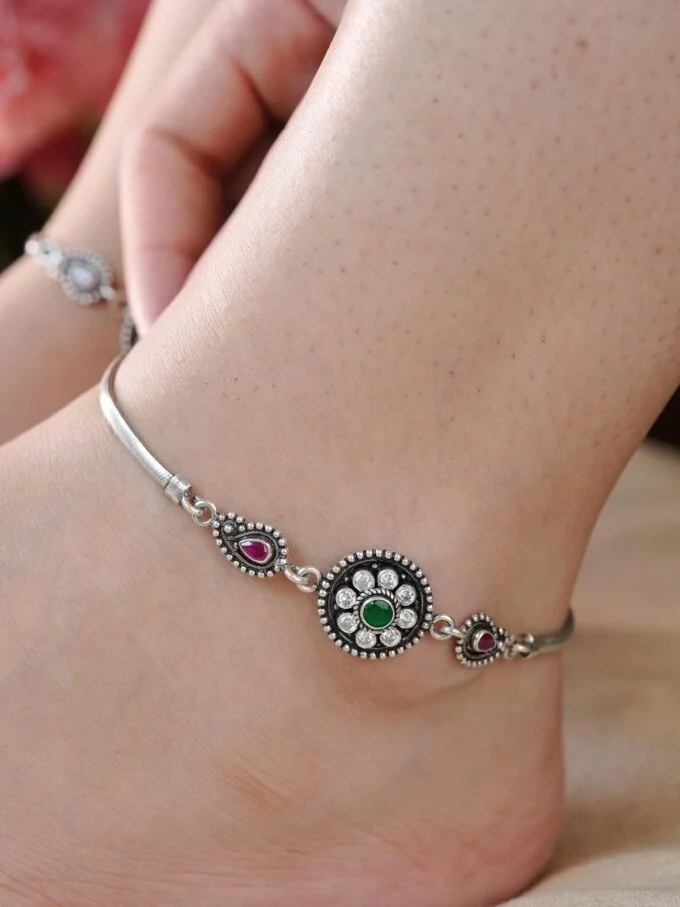 Stylish Anklet Designs
