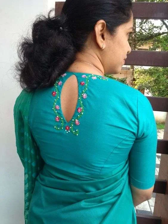 Stylish Blouse Design