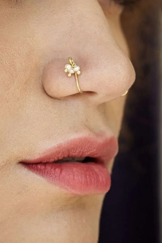 gold nose ring designs
