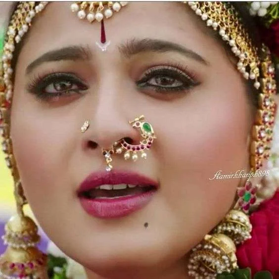 gold nose ring designs